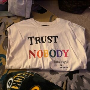 Teddy Fresh / Hila Klein Trust Nobody muscle tee